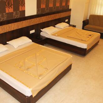 Hotel Sai Yatri, Shirdi 4